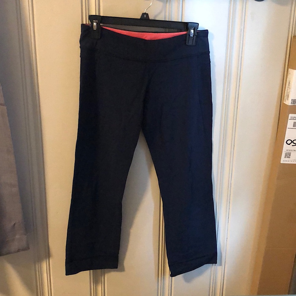Lululemon Cropped Pants Navy Blue